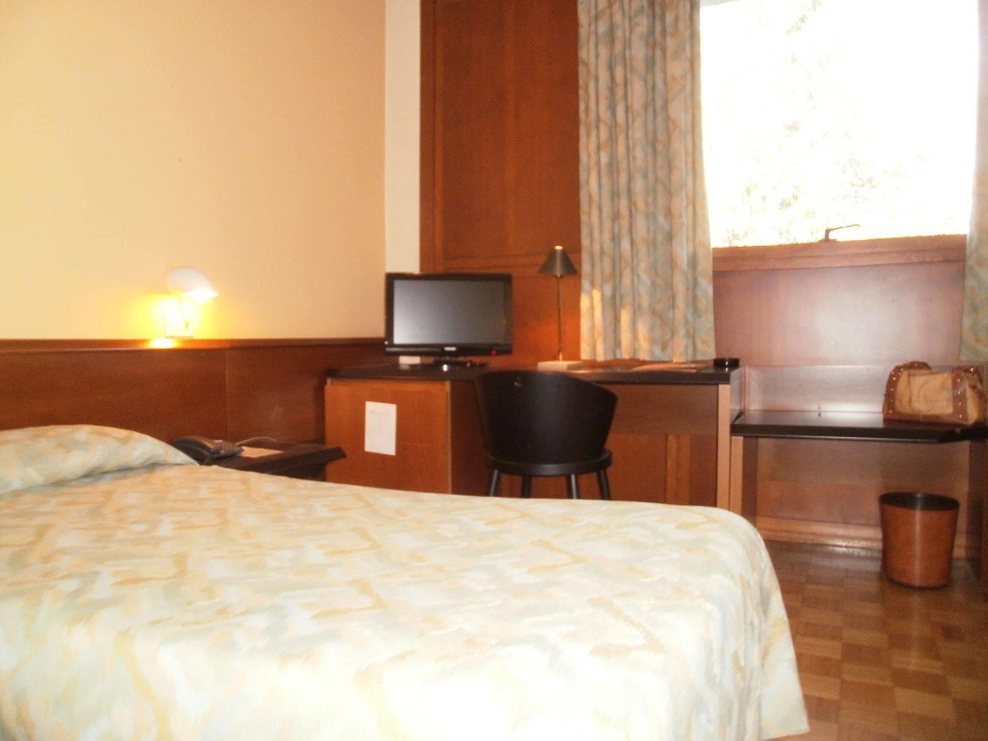 Albergo Villa & Roma Pallazzolo sullʼOglio Εξωτερικό φωτογραφία